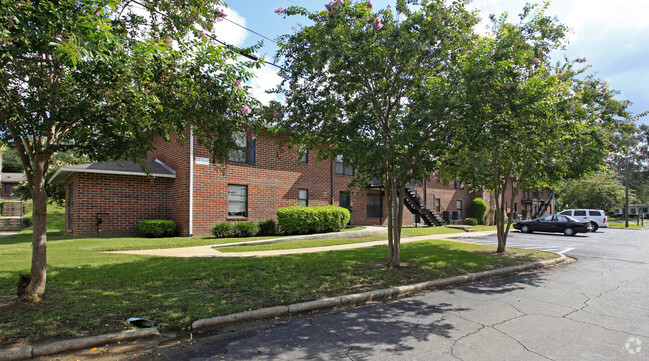 Building Photo - Griffin Heights