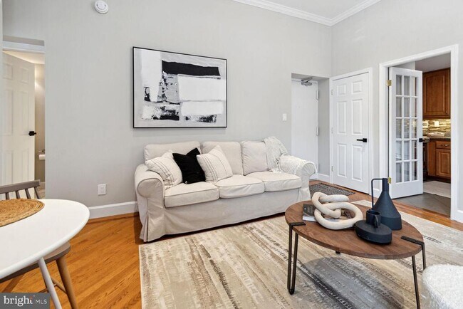 Building Photo - 1718 Corcoran St NW