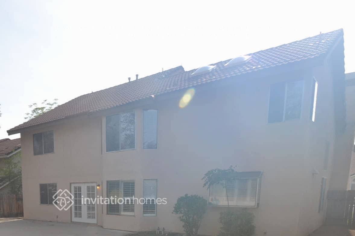 Building Photo - 22557 Sheffield Dr