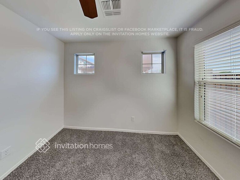 Building Photo - 496 N Ranger Trail