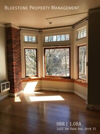 Building Photo - Updated Airy Studio with Bay Windows over ...