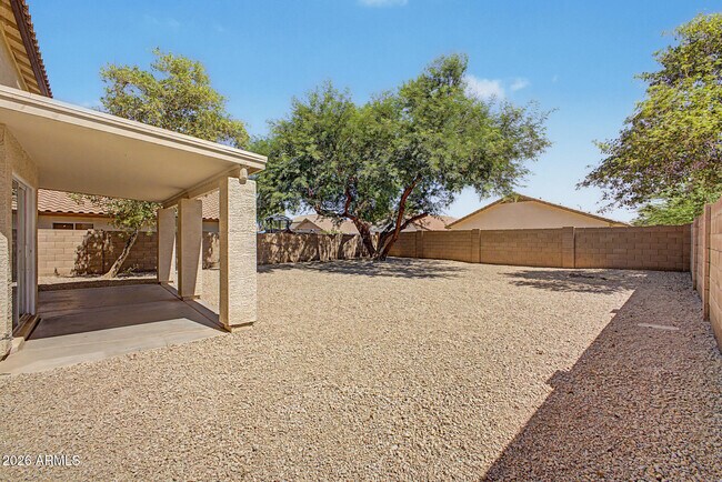 Building Photo - 15447 W Evans Dr