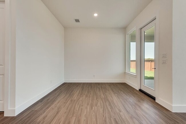 Building Photo - 14011 Bohannon Dr