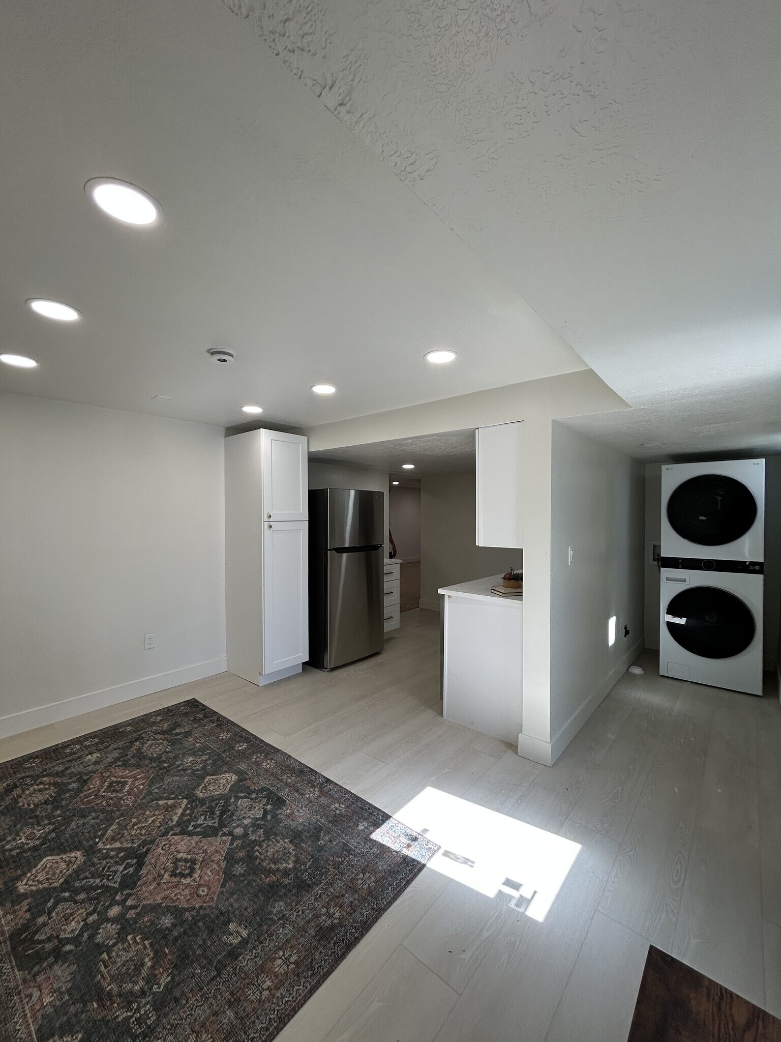 Building Photo - 7408 Ramanee Dr
