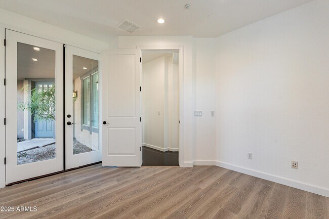 Building Photo - 18169 N 92nd St