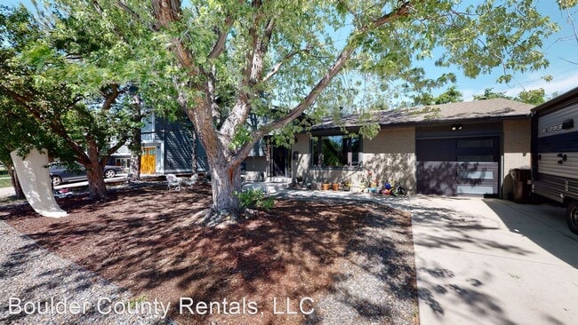 Building Photo - 3 br, 2 bath House - 860 Gilpin Dr