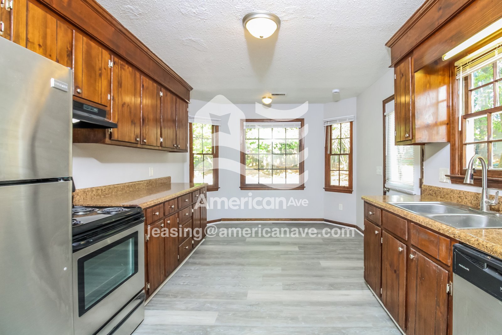 Building Photo - 217 Chadford Rd