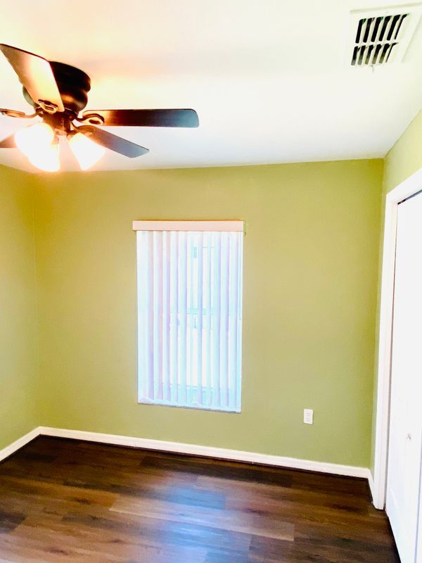 Building Photo - 659 Jaguar Ct