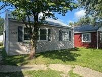 Building Photo - 3225 Felician St