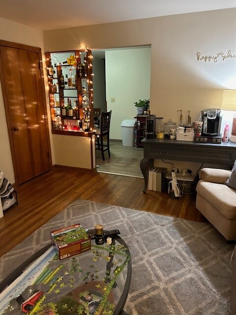 Building Photo - 35 S Knox St