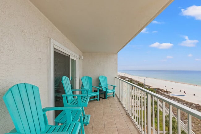 Building Photo - 8743 Thomas Dr