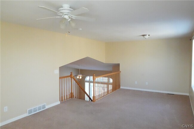 Building Photo - 5086 Minuteman Ln