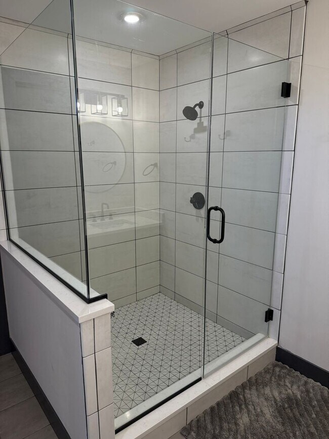Building Photo - 100 Quartz Knl