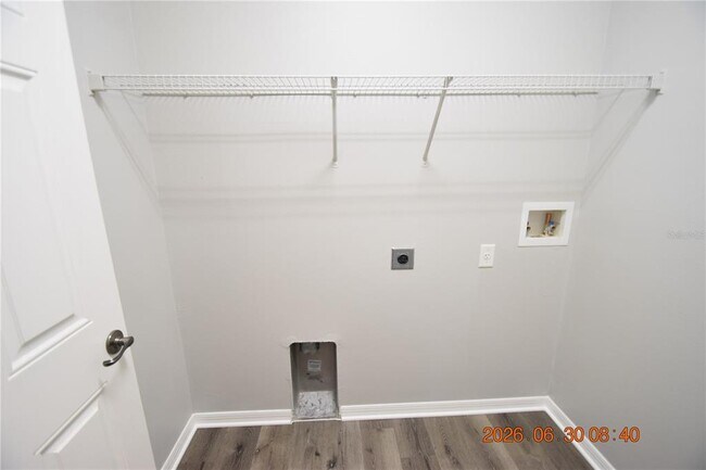 Building Photo - 8319 King Blossom Ct