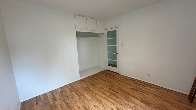 Building Photo - 2202 Fair Oak View Ter