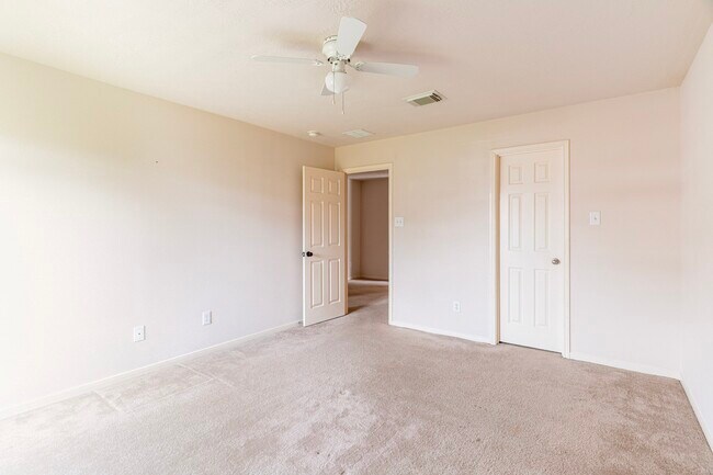 Building Photo - 24642 Cornell Park Ln