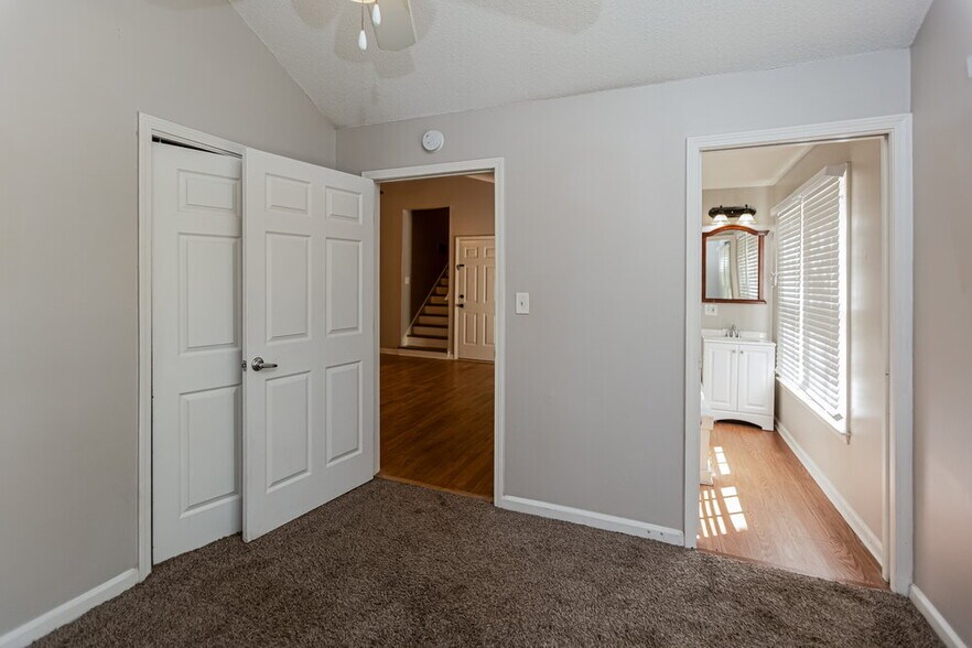 Building Photo - 3604 Spring Leaf Ln