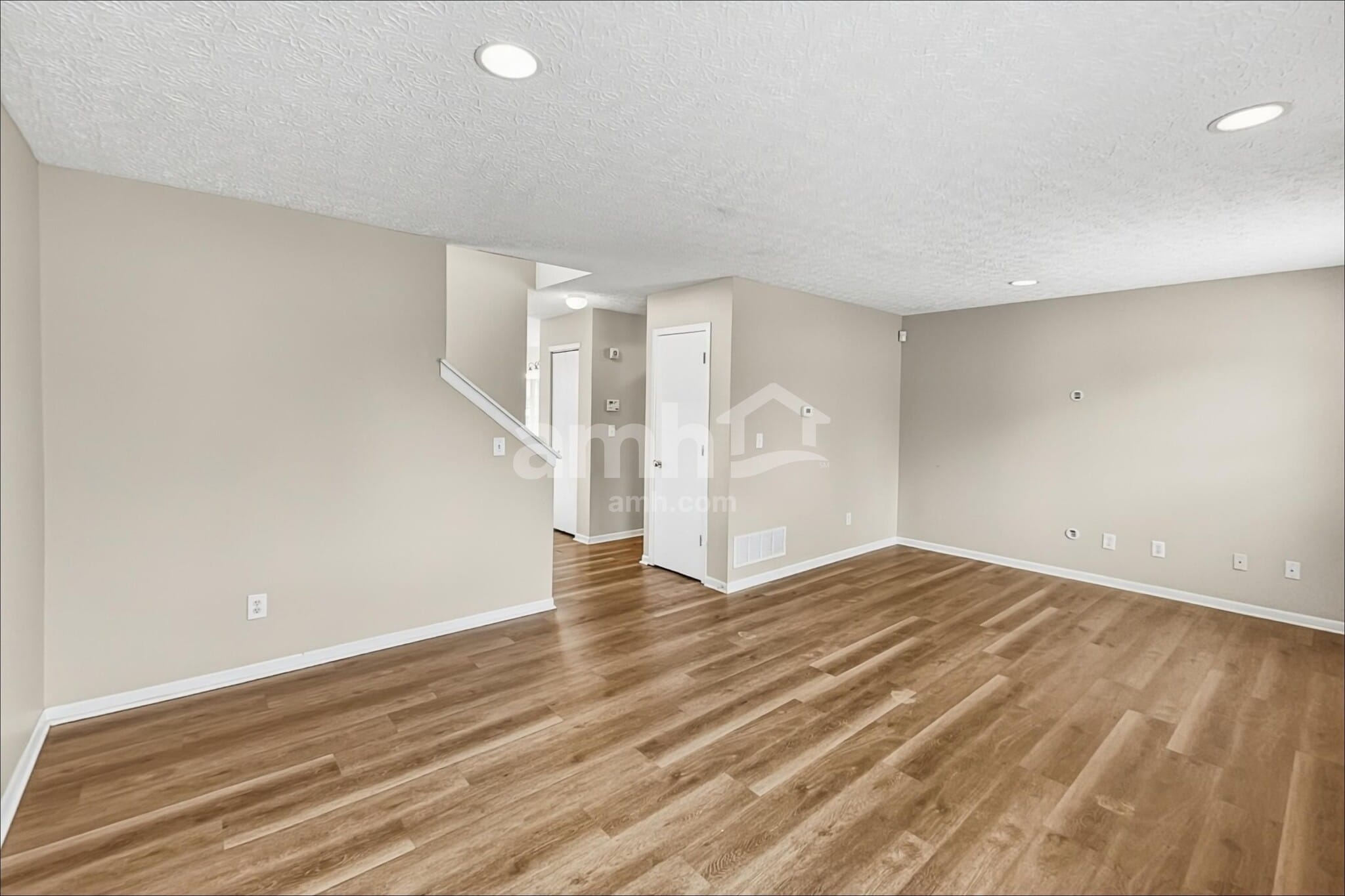 Building Photo - 492 Candleglow Rd