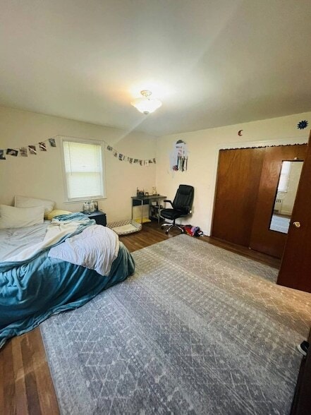 Building Photo - 75 Elm Ave