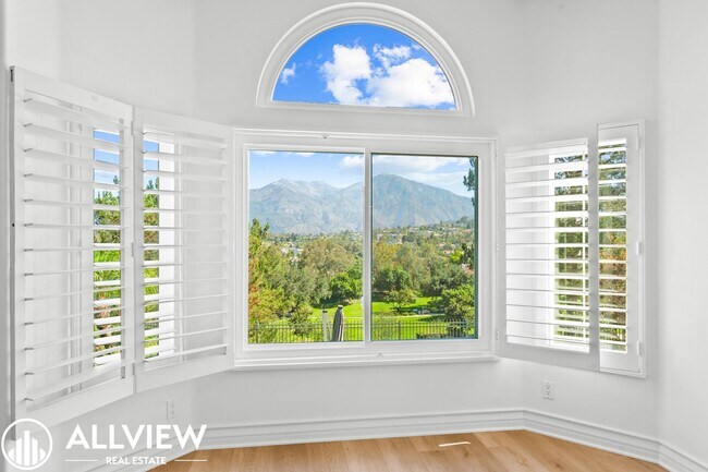 Building Photo - Luxury Living in the Prestigious Guard-Gated Community of Dove Canyon