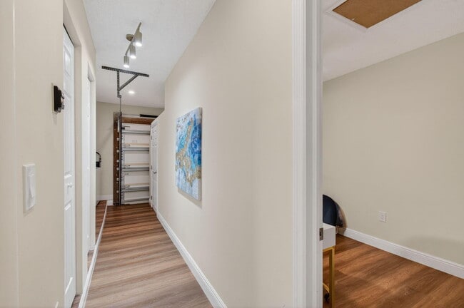 Building Photo - 7745 Stanway Pl