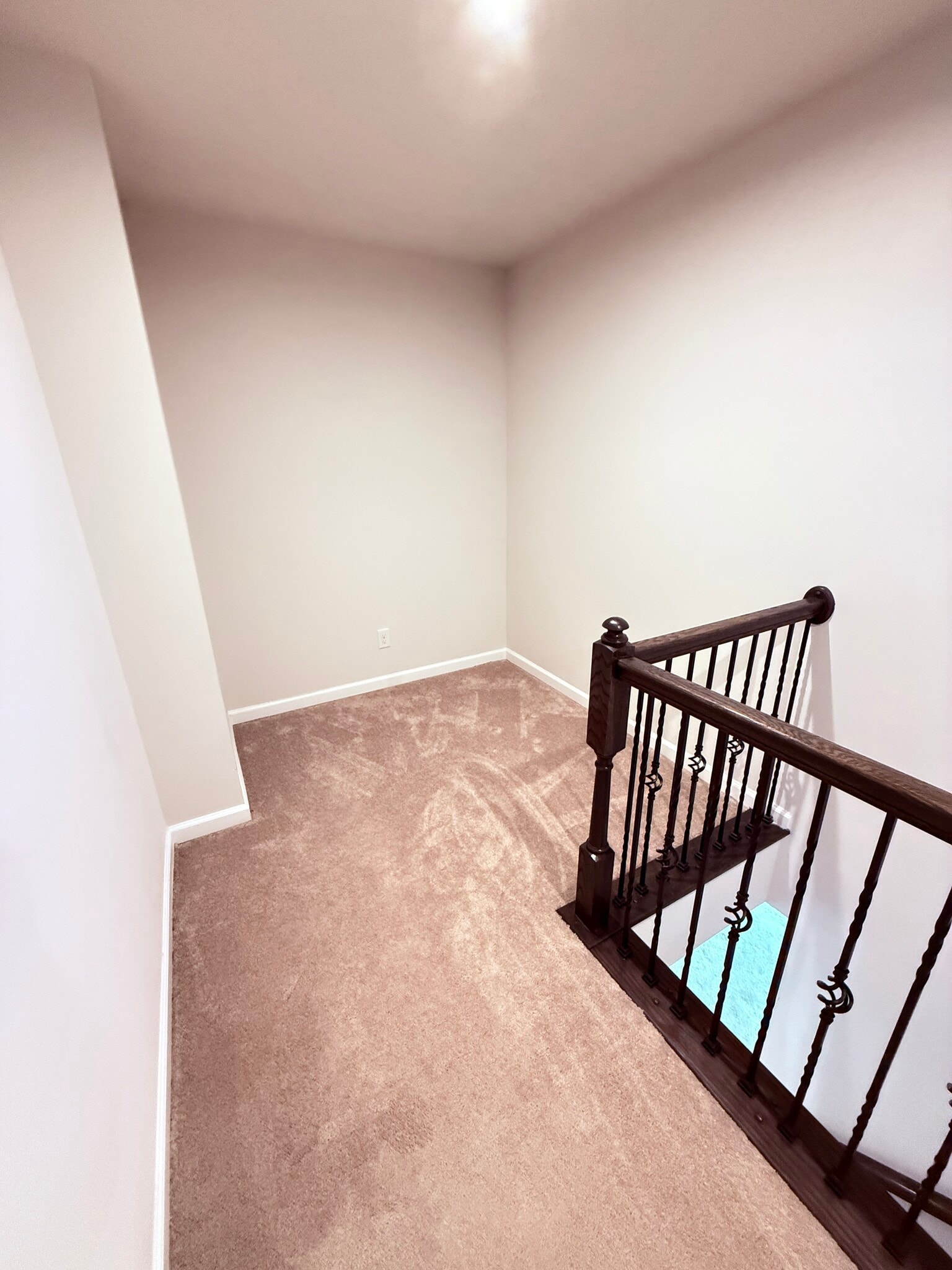 Building Photo - 3387 Jackson Park Dr NW