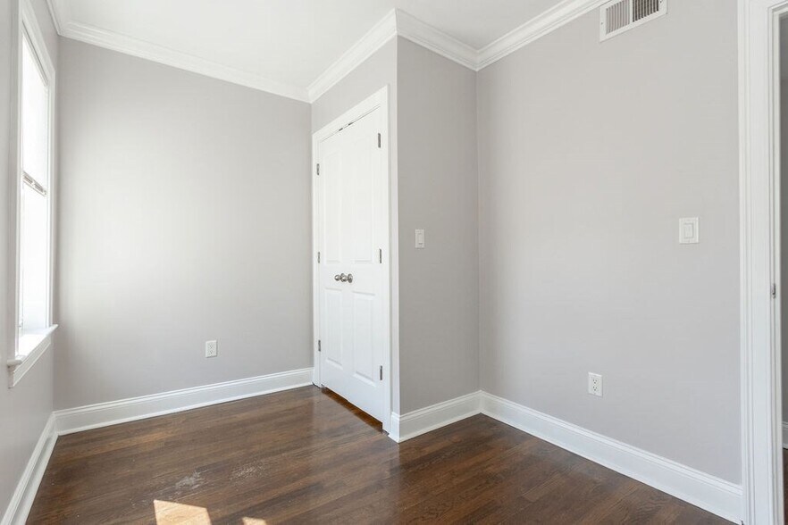 Building Photo - 46 Stellman Rd