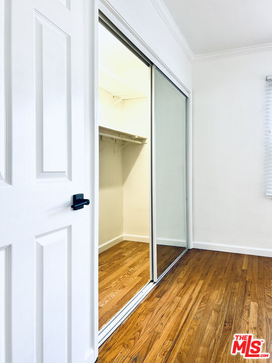 Building Photo - 600 E Chevy Chase Dr