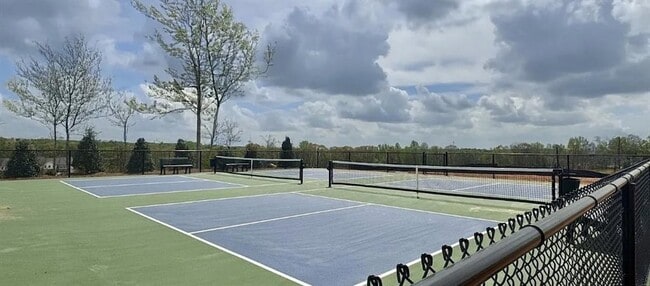 Building Photo - 5321 Frontier Ct