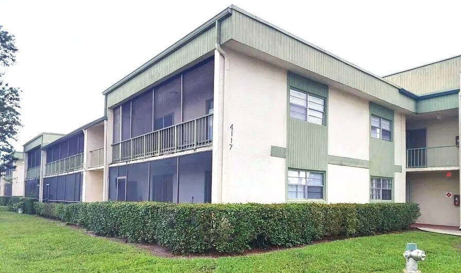 Building Photo - 4132 NW 88th Ave
