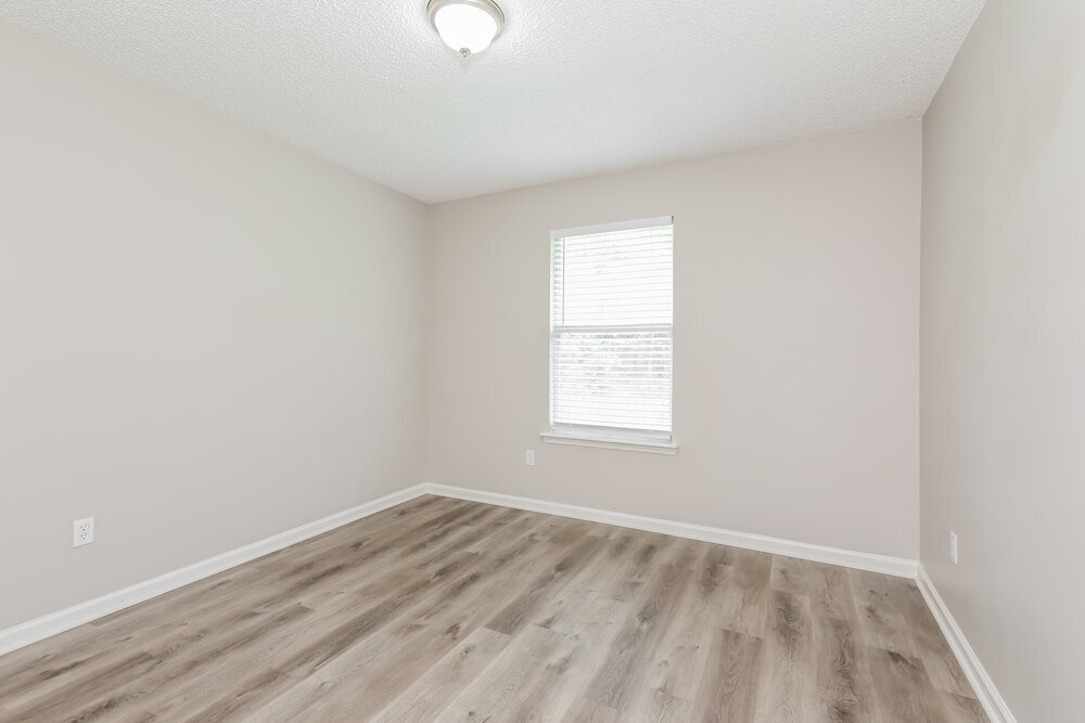 Building Photo - 1103 Summer Springs Drive