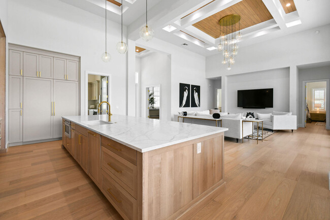 Building Photo - 9105 Whippoorwill Trail