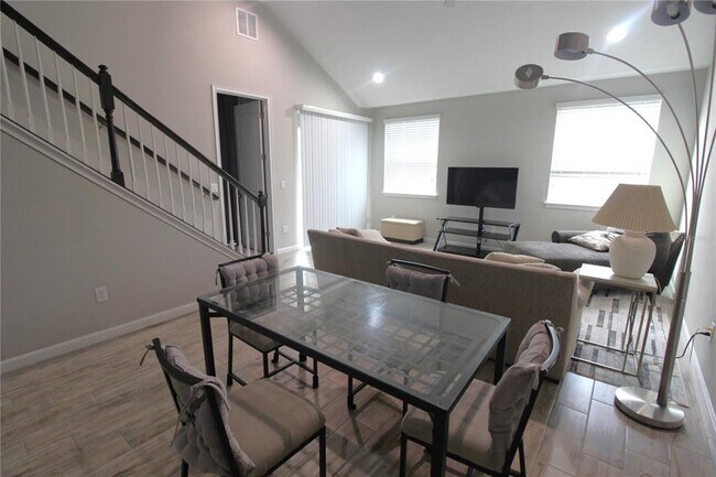 Building Photo - 11819 Brookside Dr