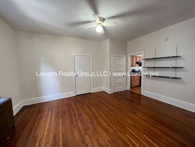 Building Photo - 1625 Westover Ave SW