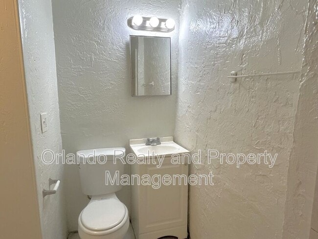 Building Photo - 1337 Winnifred St