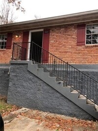 Building Photo - 1112 Cousin St