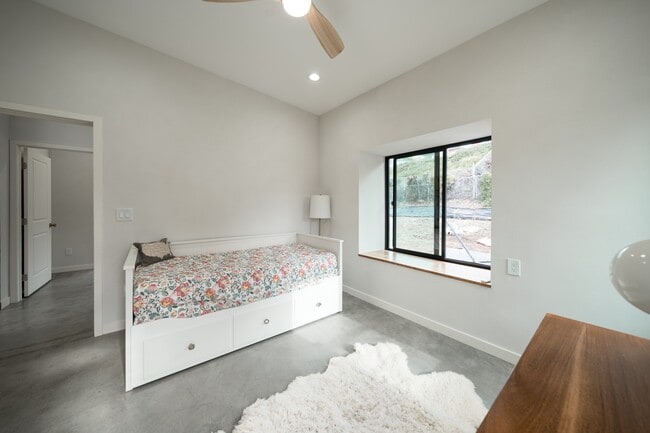 Building Photo - 4247 58th St