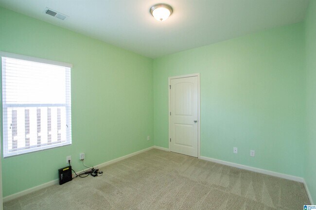 Building Photo - 1068 Aronimink Dr