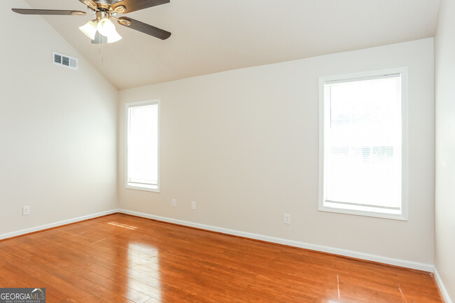 Building Photo - 6802 Browns Mill Walk
