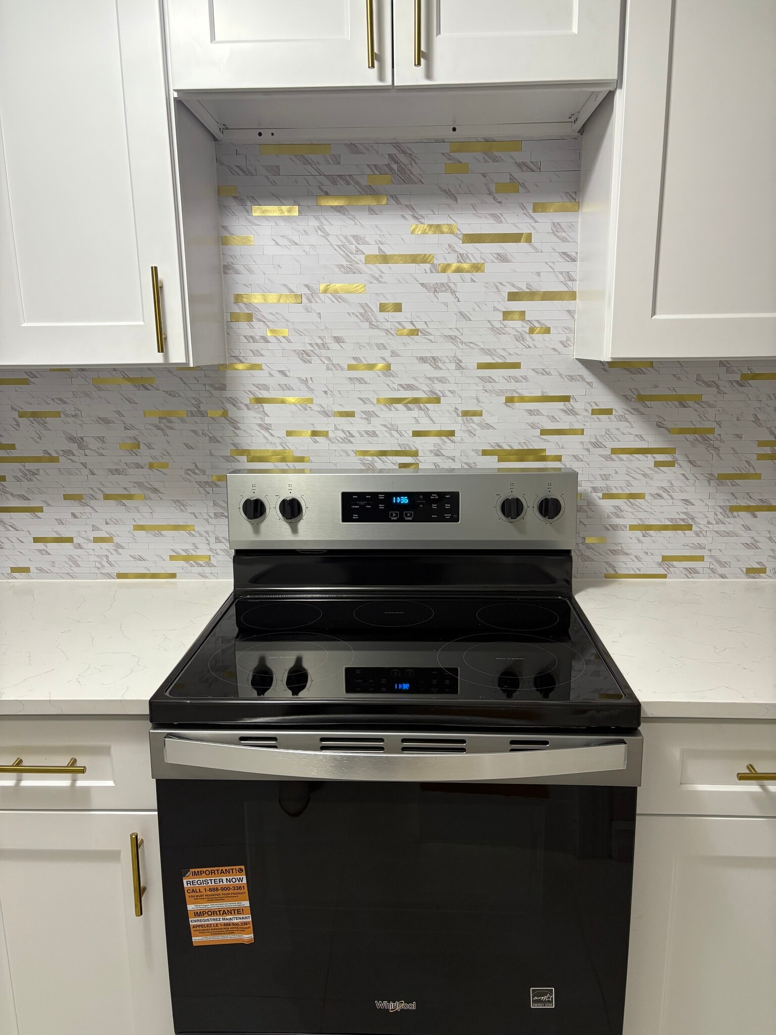 Kitchen 3 - 39 E 52nd St