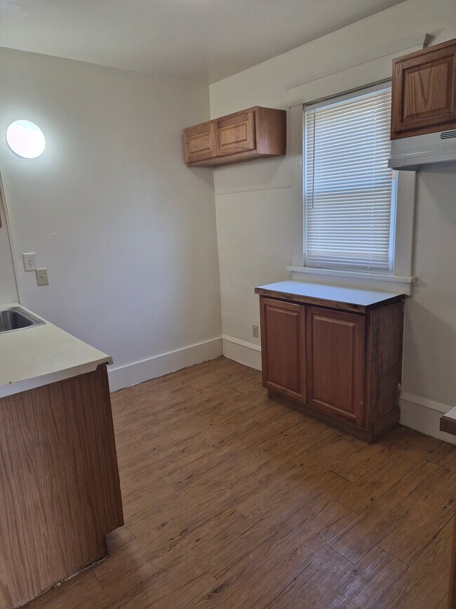 Building Photo - 2227 6th St NW