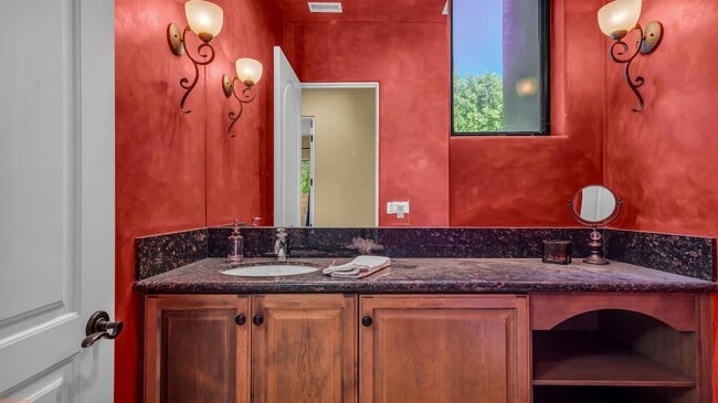 Building Photo - 46710 Bradshaw Trail