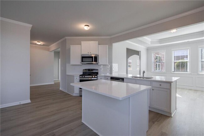 Building Photo - 931 Park Pl St