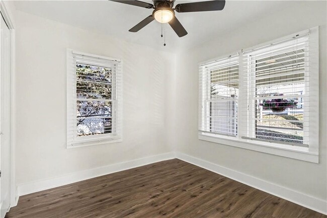 Building Photo - 257 Stegall Dr