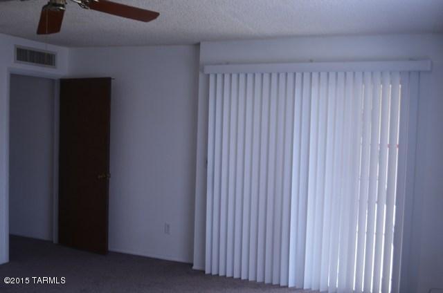 Building Photo - 1036 N Caribe Ave