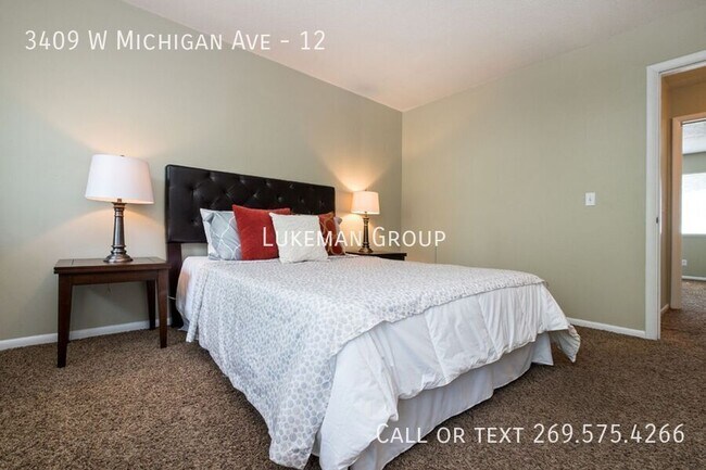 Building Photo - 3409 W Michigan Ave