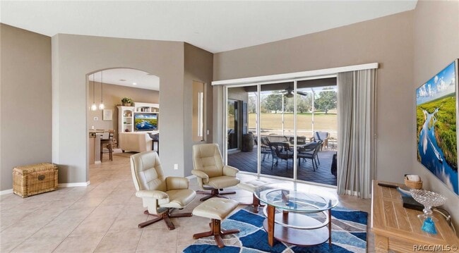 Building Photo - 467 W Mickey Mantle Path