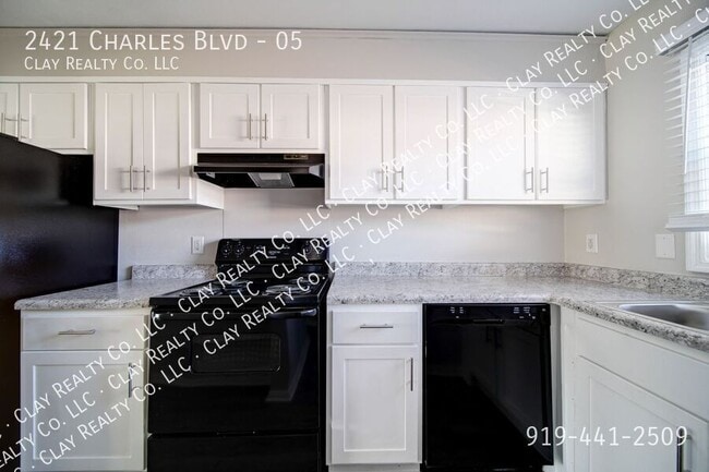 Building Photo - 2421 Charles Blvd