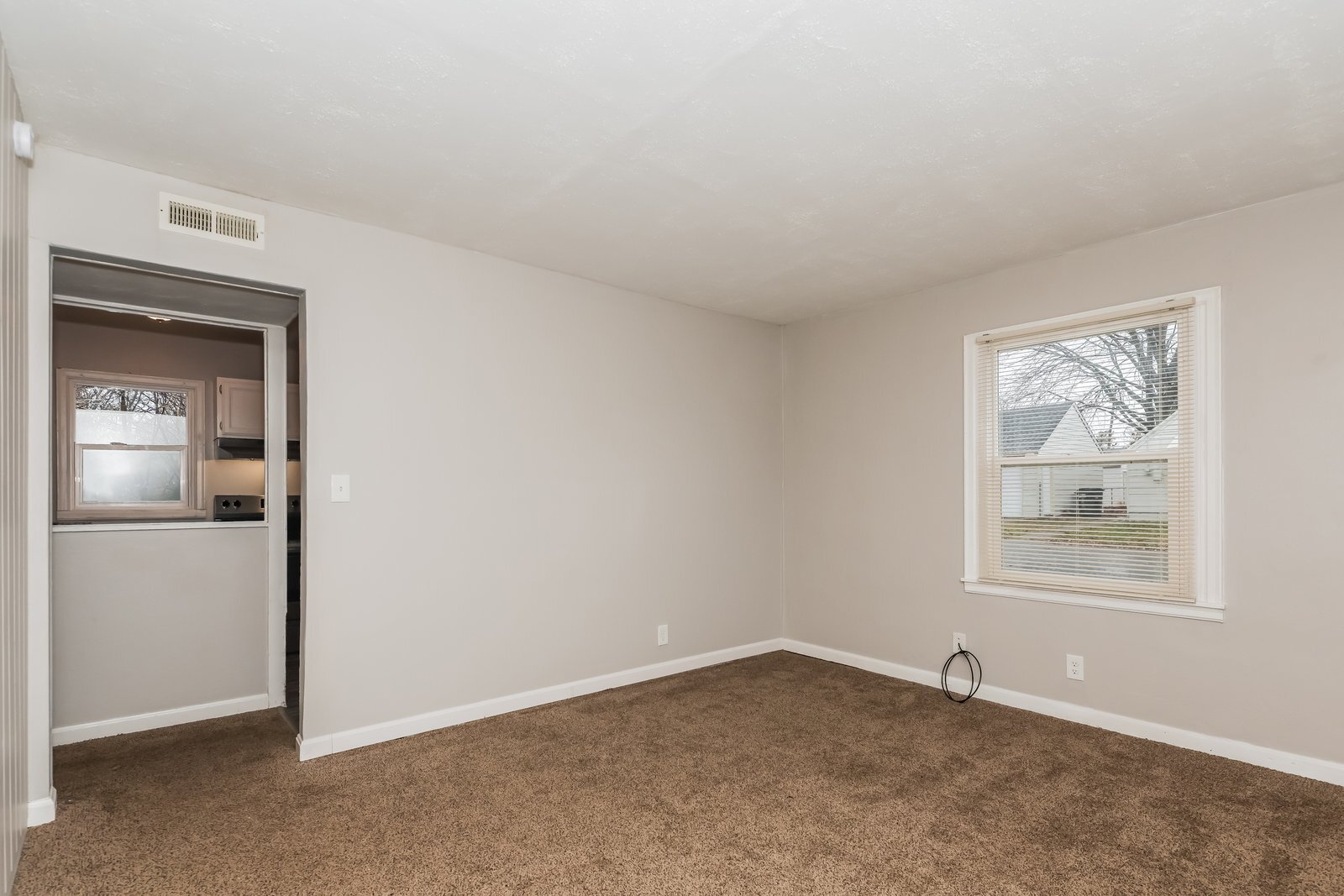 Building Photo - 1105 Blakley Dr