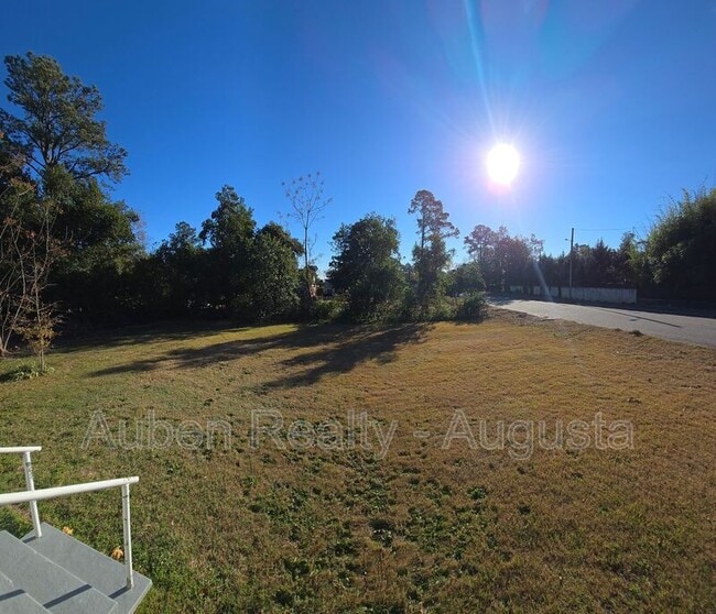 Building Photo - 514 Beaufort Dr